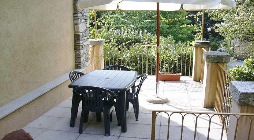 ORTA Appartamento con terrazzo
