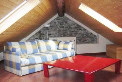 ORTA Appartamento con terrazzo