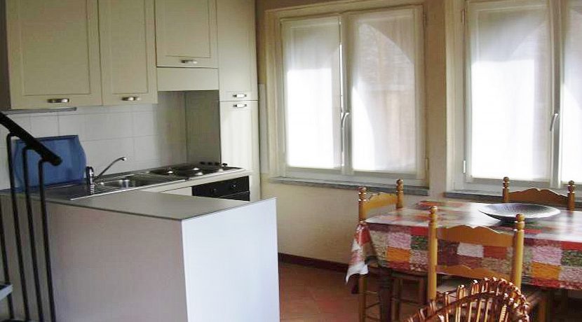 ORTA Appartamento con terrazzo