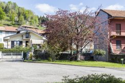 ARMENO Appartamento con giardino e orto