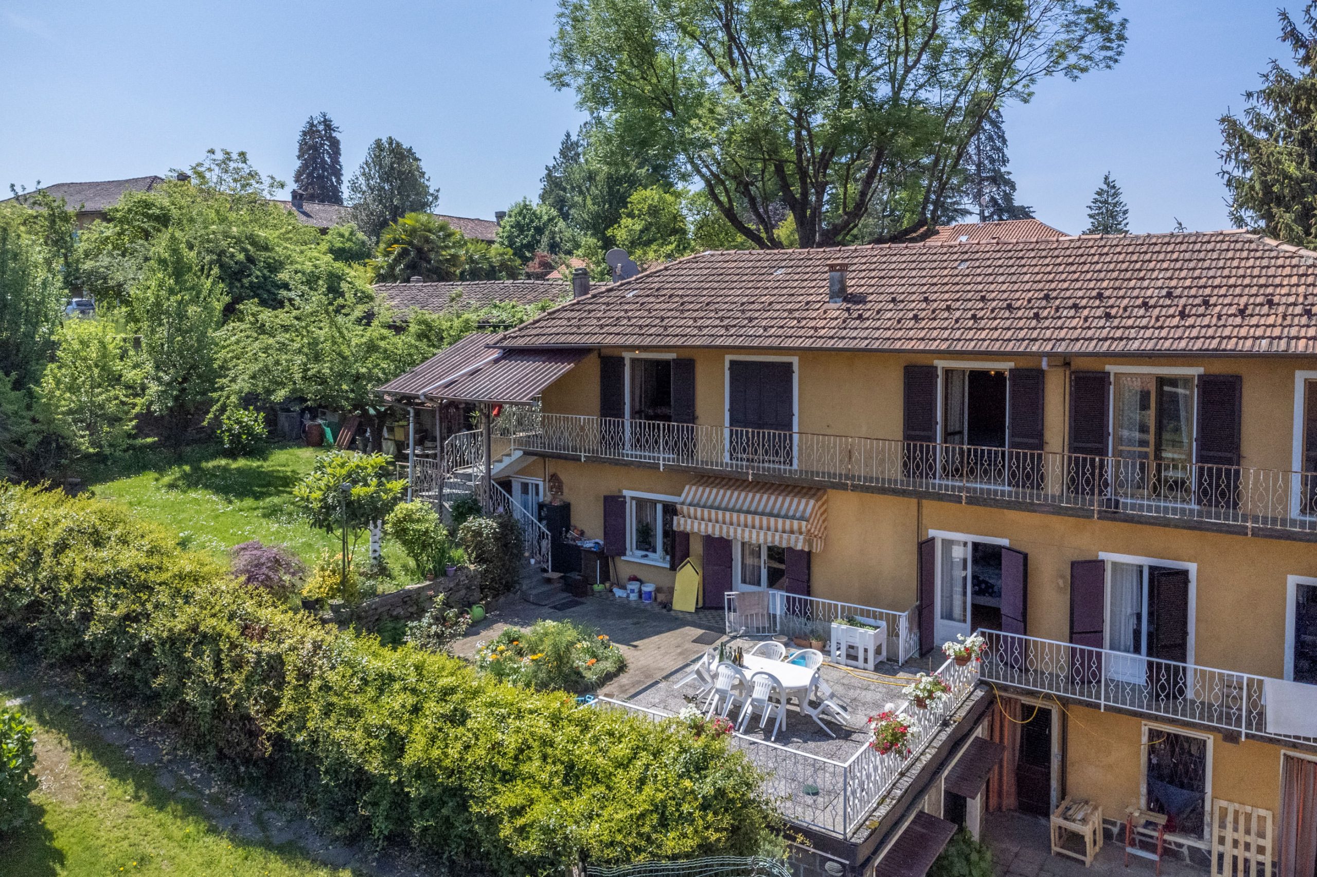 AMENO Casa in centro storico con giardino privato