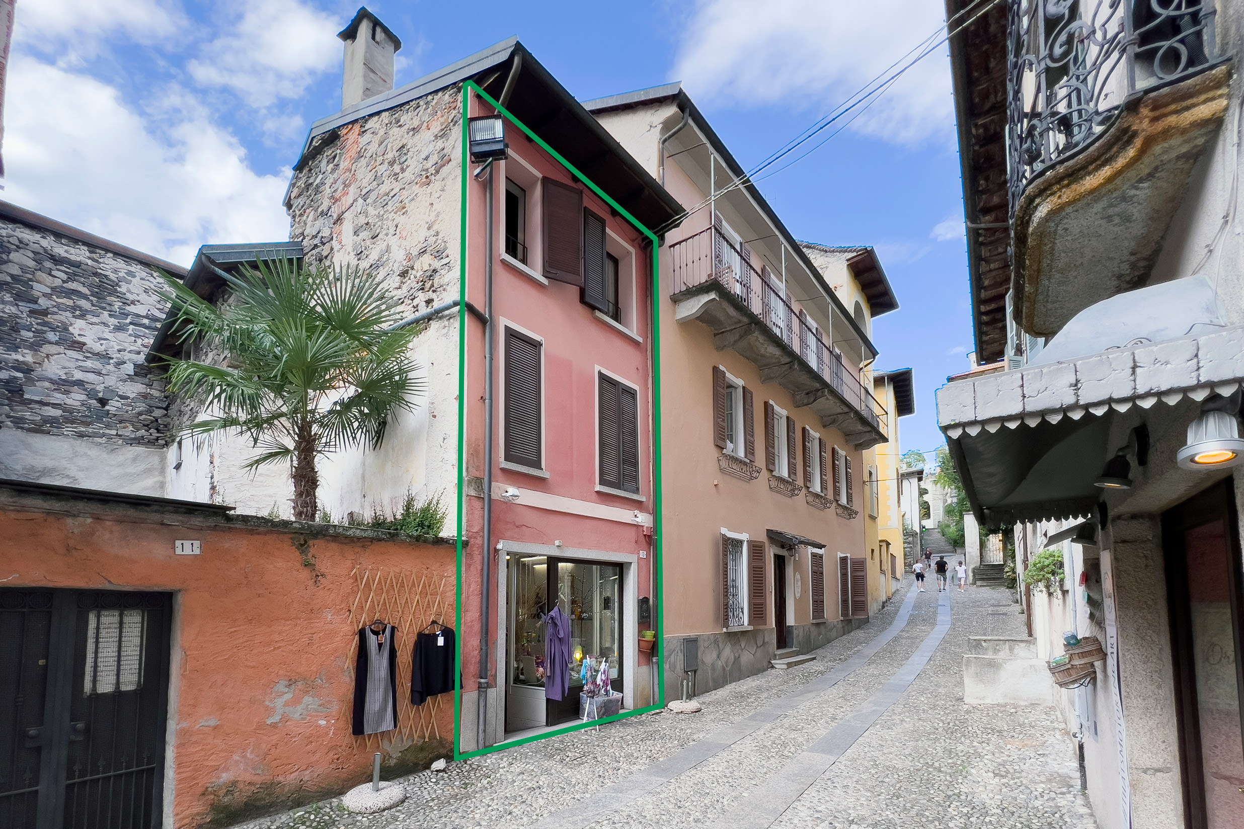 ORTA House with a shop