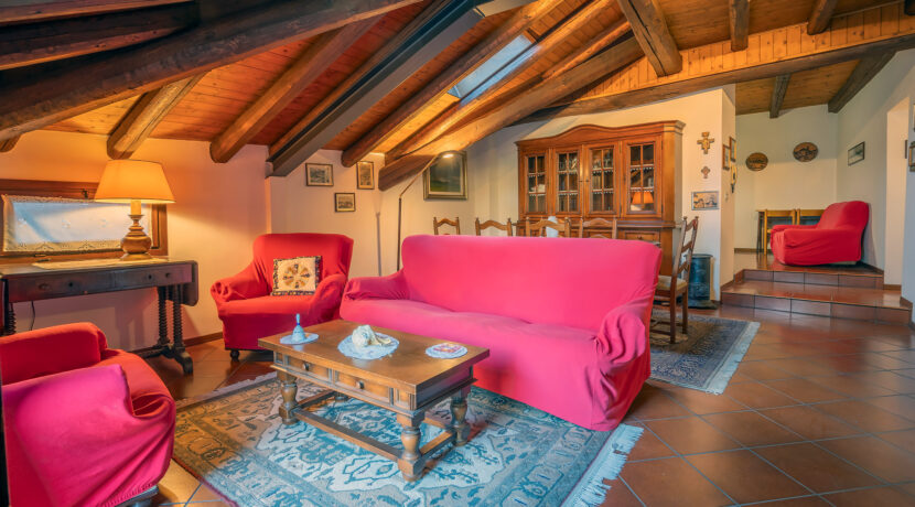 ortalloggi_vendita_appartamento_orta_lago3