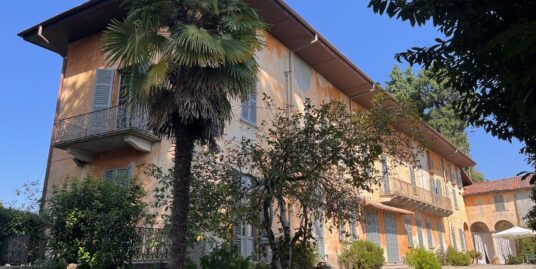 INVORIO Villa d’epoca con parco