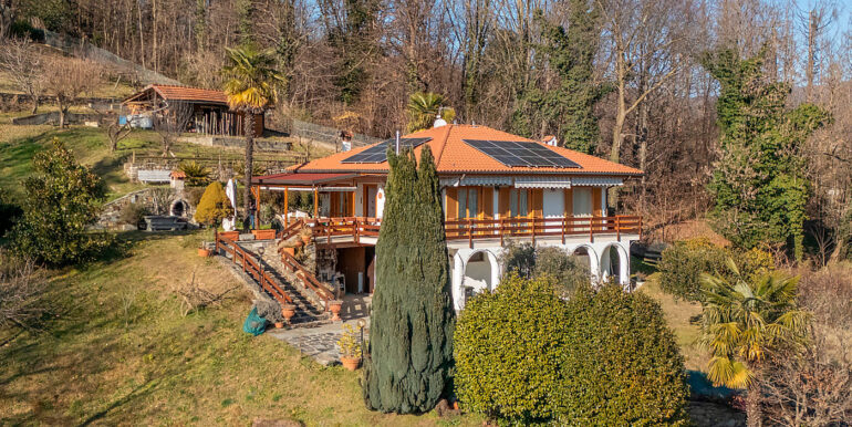 ortalloggi_miasino_casa_copertina