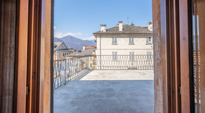 ortalloggi_orta_appartamento_lago (16)