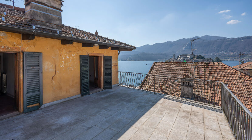 ortalloggi_orta_appartamento_lago (18)
