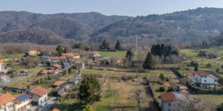 ortalloggi_terreno-edficabile_ameno2