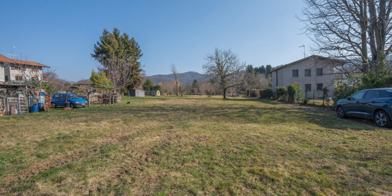 ortalloggi_terreno-edficabile_ameno4