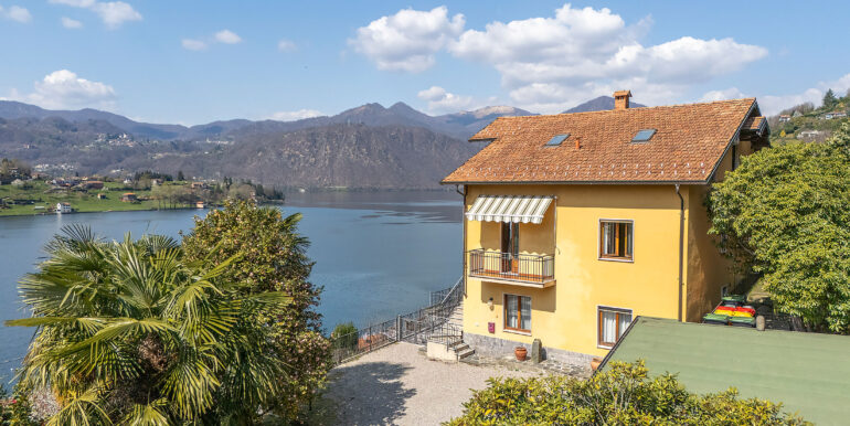 ortalloggi_miasino_appartamento_lago1