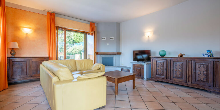 ortalloggi_miasino_appartamento_lago10