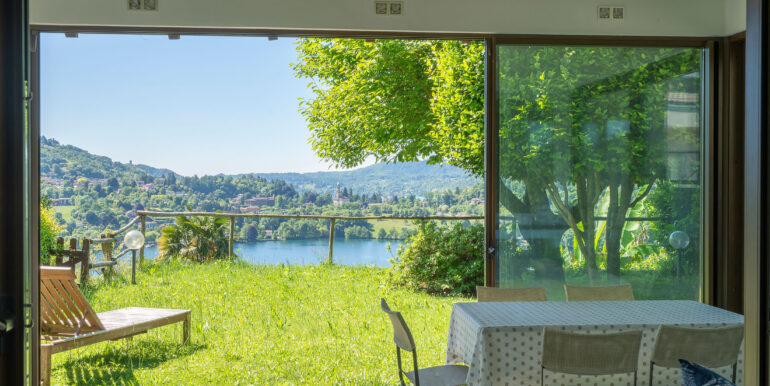 ortalloggi_miasino_vista_lago_appartamento2