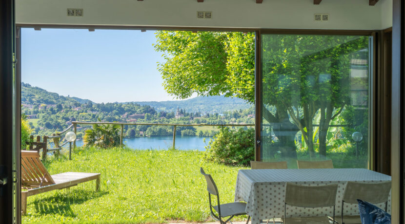 ortalloggi_miasino_vista_lago_appartamento2