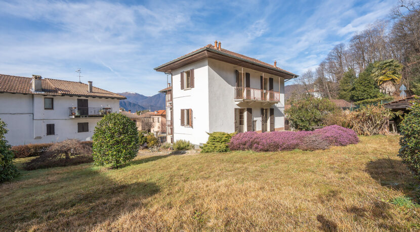 ortalloggi_orta_casa_giardino_bed43