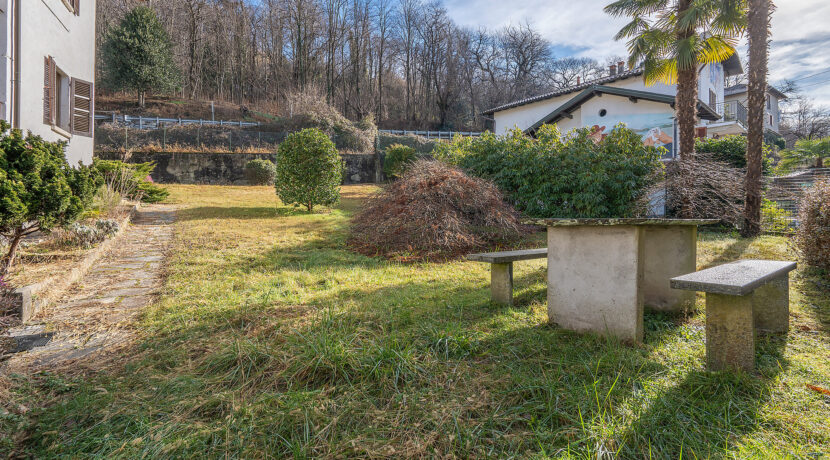 ortalloggi_orta_casa_giardino_bed45