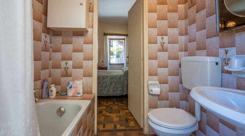 ortalloggi_miasino_rustico_casa11