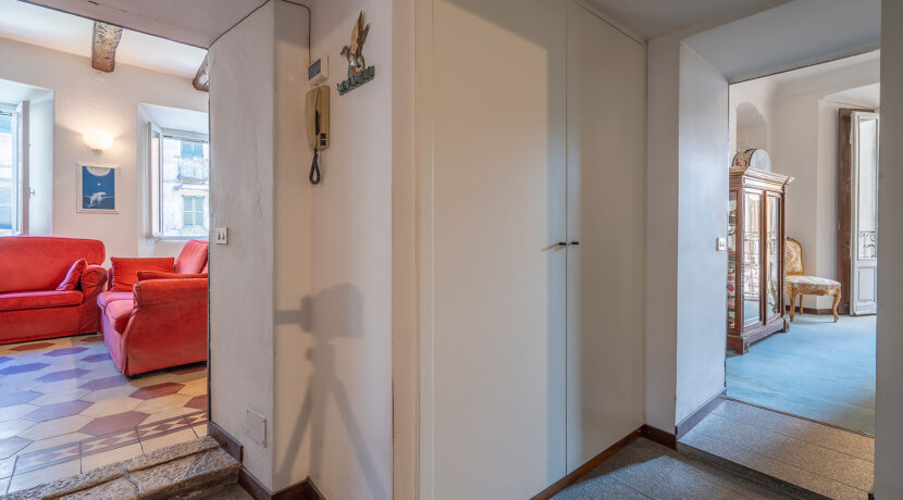 ortalloggi_orta_casa_giardino_lago15