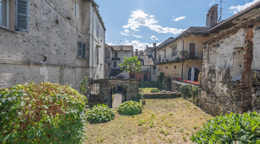 ortalloggi_orta_casa_giardino_lago29