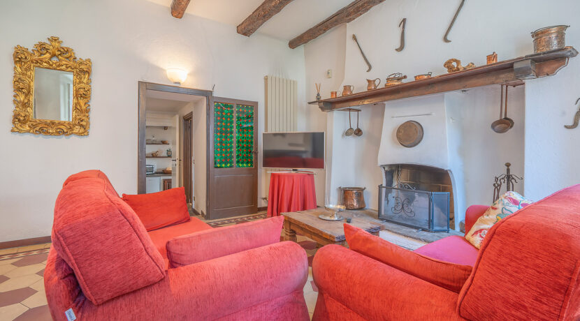 ortalloggi_orta_casa_giardino_lago6