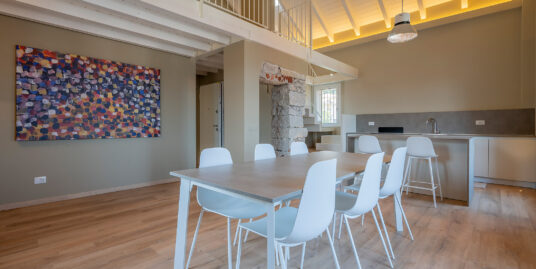 Protetto: PELLA Attico con finiture moderne