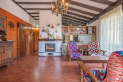 ortalloggi_armeno_casa_giardino17