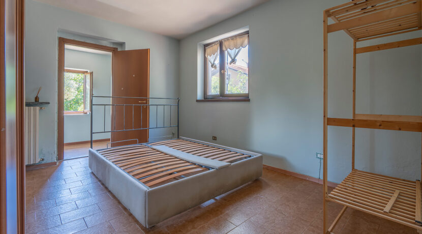 ortalloggi_armeno_casa_giardino31