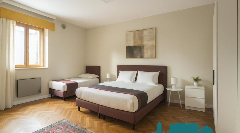 WhatsApp Image 2025-12-02 at 09.27.41 (1)