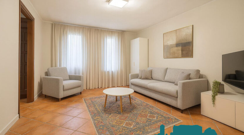 WhatsApp Image 2025-12-02 at 09.27.41