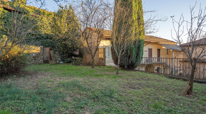 ortalloggi_casa_giardino_armeno22