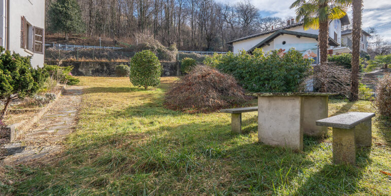 ortalloggi_orta_casa_giardino_bed45