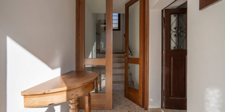 ortalloggi_orta_casa_giardino_scale1