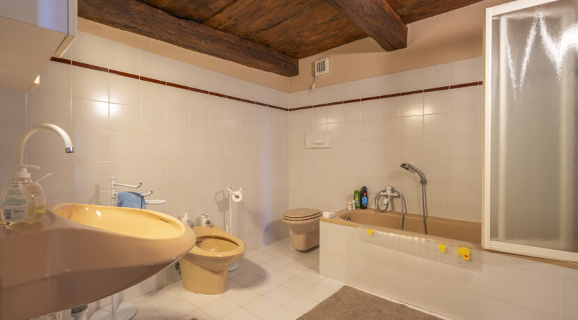 ortalloggi_orta_appartamento_lago_terrazzo15