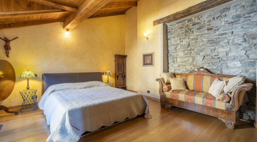 ortalloggi_orta_appartamento_lago_terrazzo18