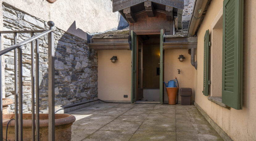 ortalloggi_orta_appartamento_lago_terrazzo23