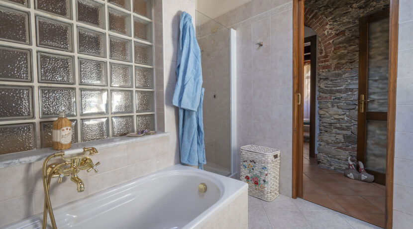 ortalloggi_armeno_casa_autorimessa13