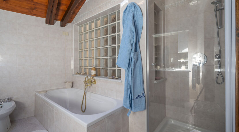 ortalloggi_armeno_casa_autorimessa14