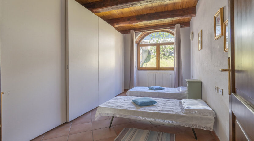 ortalloggi_armeno_casa_autorimessa16