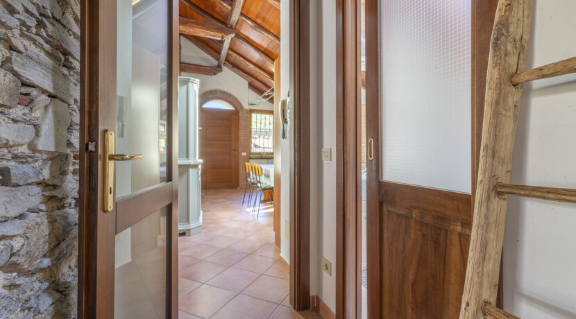 ortalloggi_armeno_casa_autorimessa18