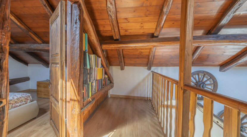 ortalloggi_armeno_casa_autorimessa20