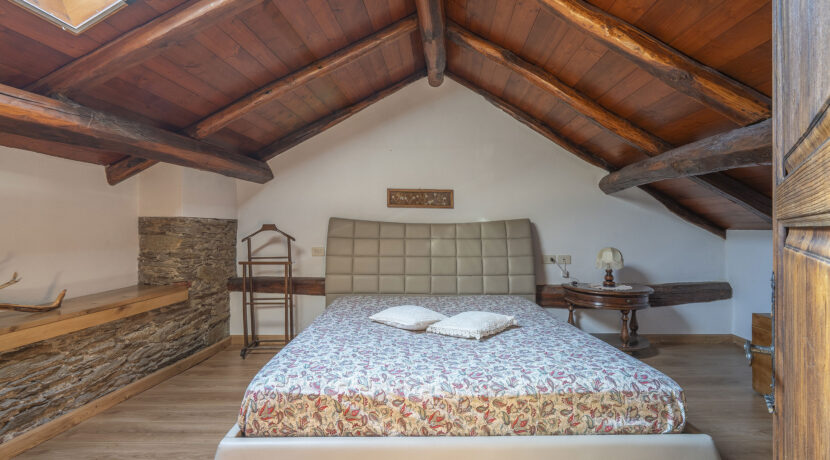 ortalloggi_armeno_casa_autorimessa23