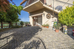 ortalloggi_armeno_casa_autorimessa48