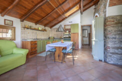 ortalloggi_armeno_casa_autorimessa5