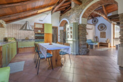 ortalloggi_armeno_casa_autorimessa8