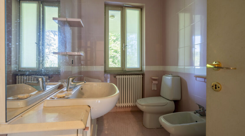 ortalloggi_miasino_villa_piscina_lago10