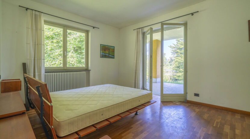 ortalloggi_miasino_villa_piscina_lago15
