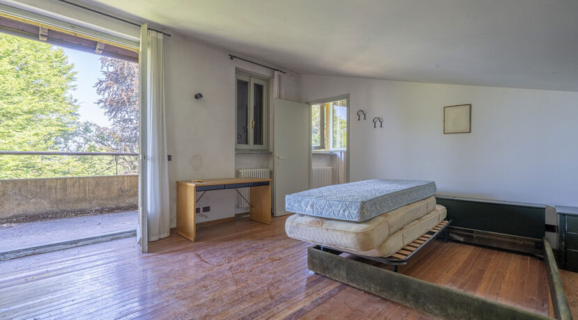 ortalloggi_miasino_villa_piscina_lago16