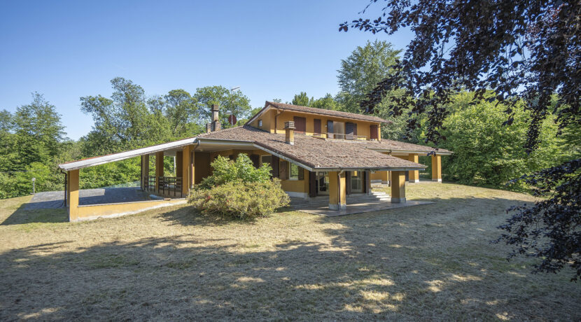 ortalloggi_miasino_villa_piscina_lago30