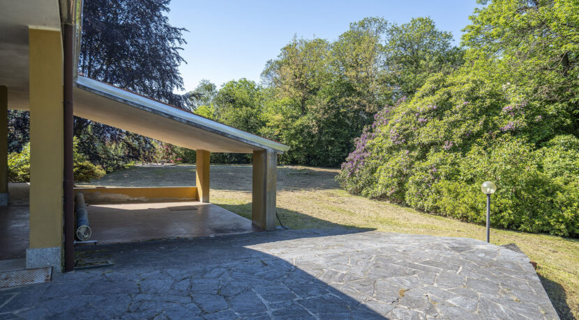 ortalloggi_miasino_villa_piscina_lago34