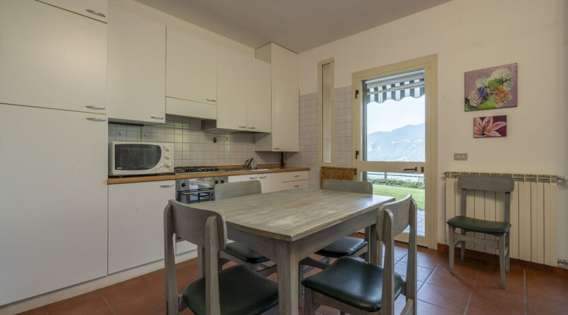 ortalloggi_lago_vista_giardino7