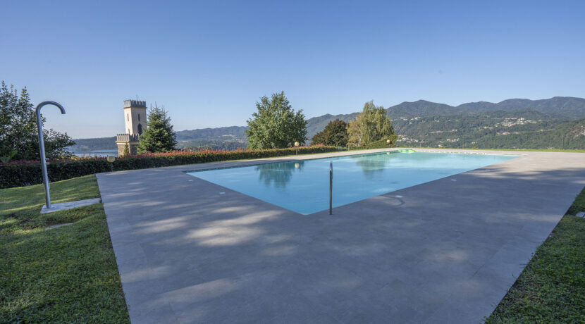 ortalloggi_miasino_piscina_lago3
